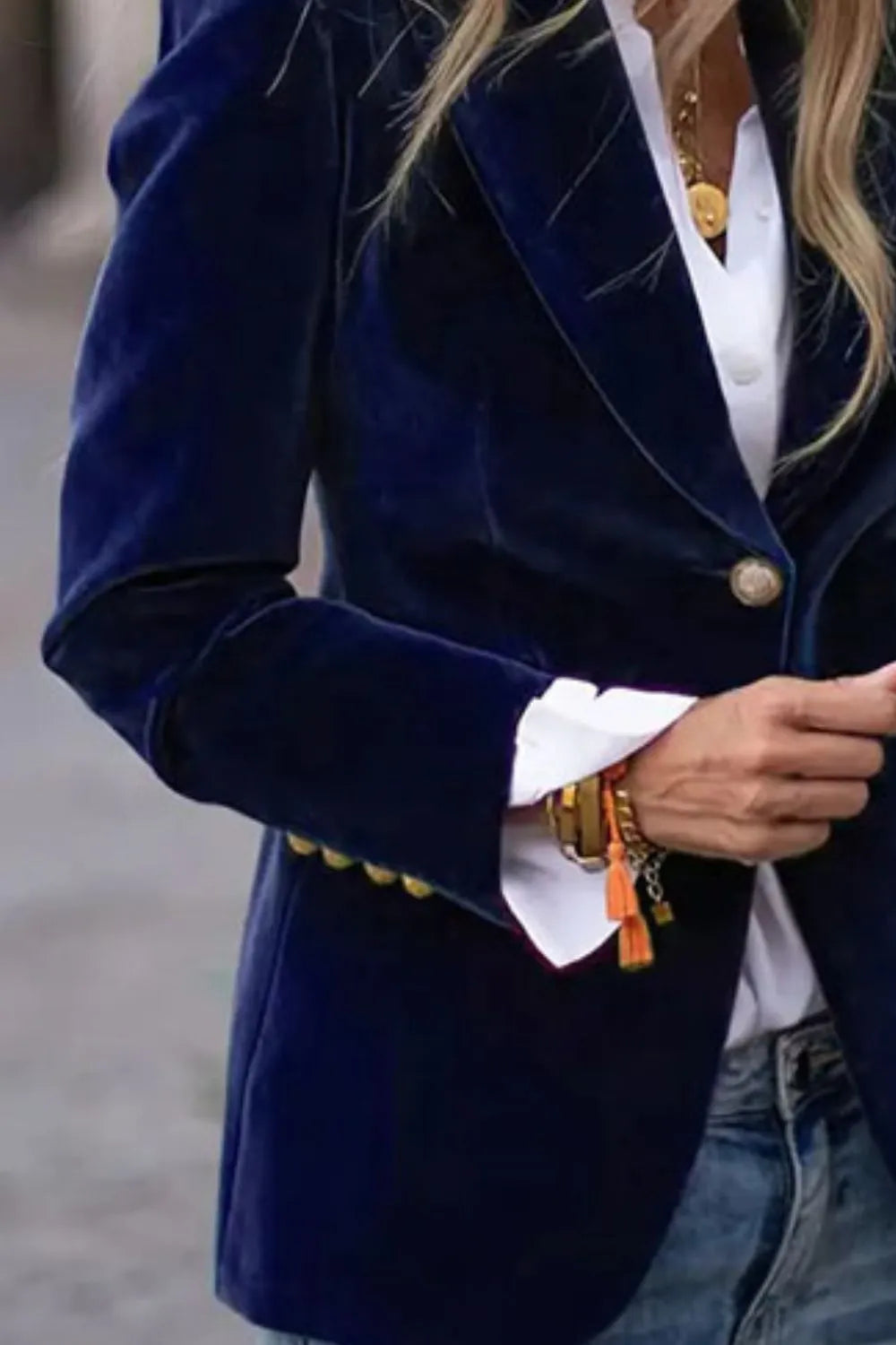 Veluxe Single-Button Blazer – Tailored Velvet Elegance